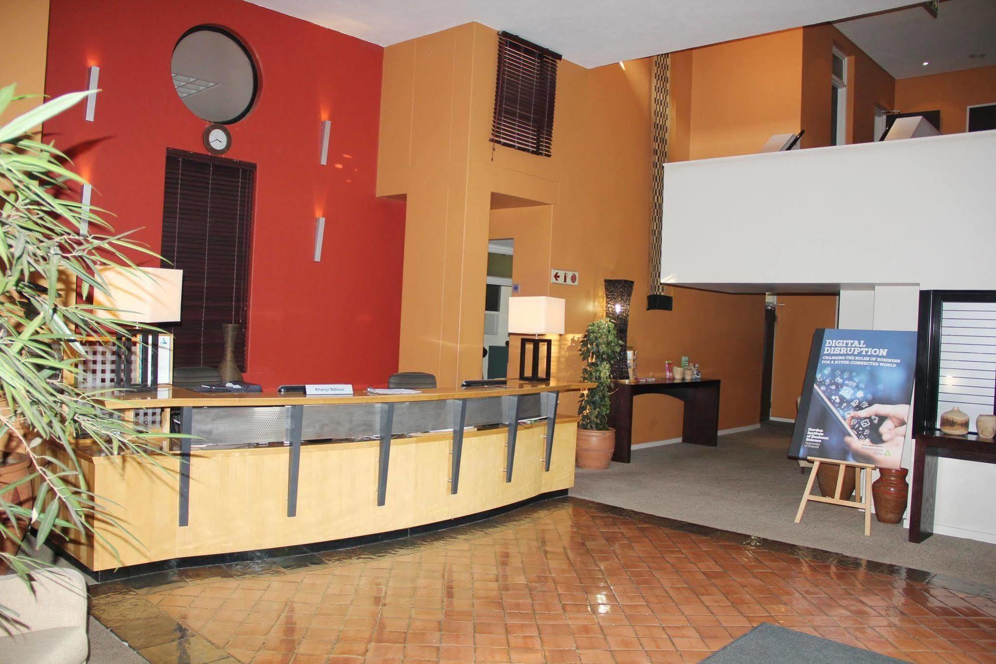 Illovo Hotel Johannesburg Buitenkant foto